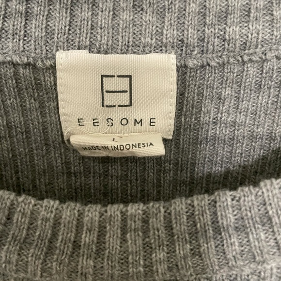 Grey knit sleeveless tunic - Picture 3 of 12